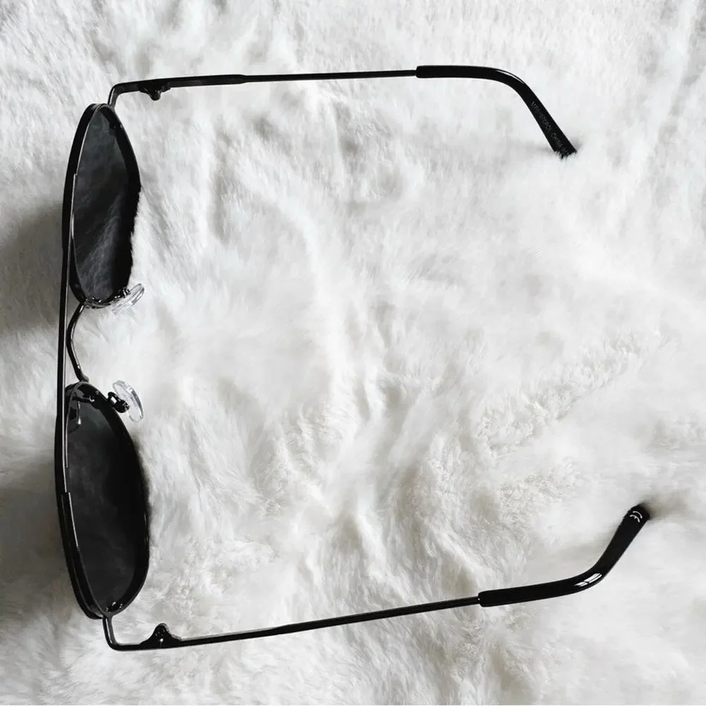 Leo Black Polarized Sunglasses